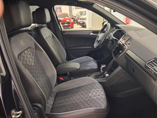 Volkswagen Tiguan 2.0 TDI 150 CV SCR DSG R-Line - Foto 10