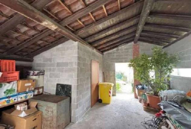 Immobile in asta di 227 m² con più di 5 locali e box auto doppio in vendita a Daverio - Foto 8