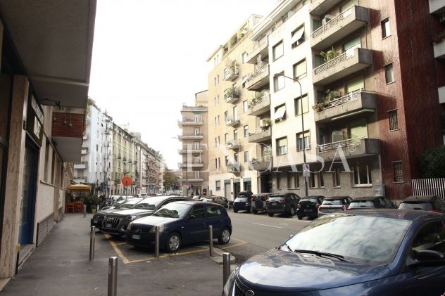Negozio con vetrina su strada - Foto 4
