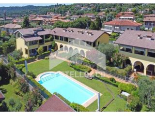 Affittasi Trliocale giardino/ piscina