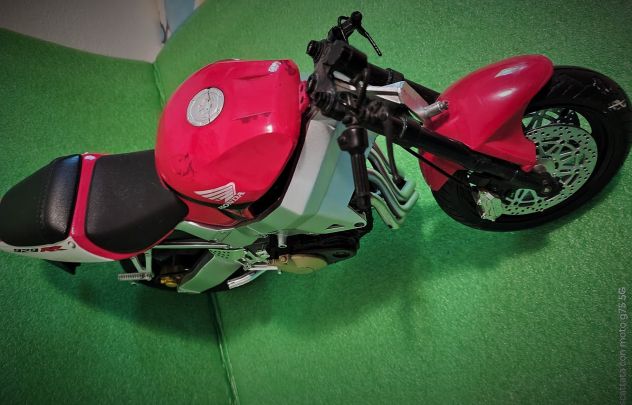 Modellino Honda CBR 929RR Fireblade 1:6 - Foto 6