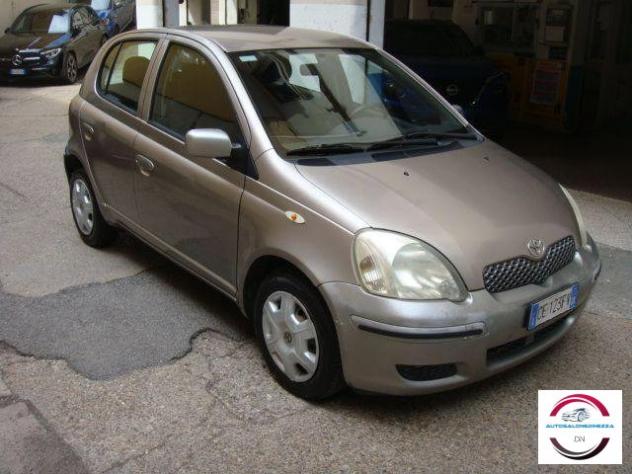 TOYOTA - Yaris - 16V 5 porte Sol - Foto 2
