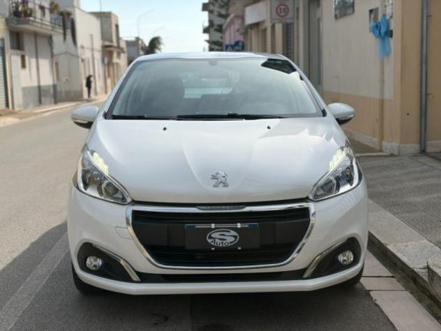 PEUGEOT 208 1.2 82 Business rif. 23949469 - Foto 7