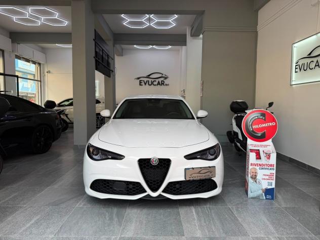 Alfa Romeo Giulia 2.2 Turbodiesel 210 CV AT8 AWD Q4 Veloce