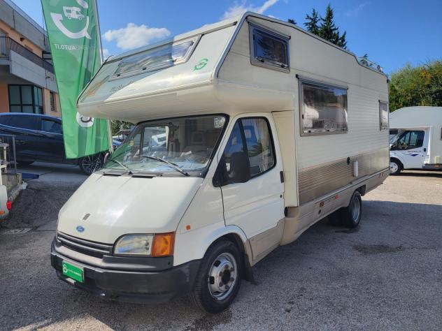 CAMPER CI FORD MANSARDATO DOPPIA DINETTE FOTOVOLTAICO TENDALINO GENERALI USATO - Foto 3