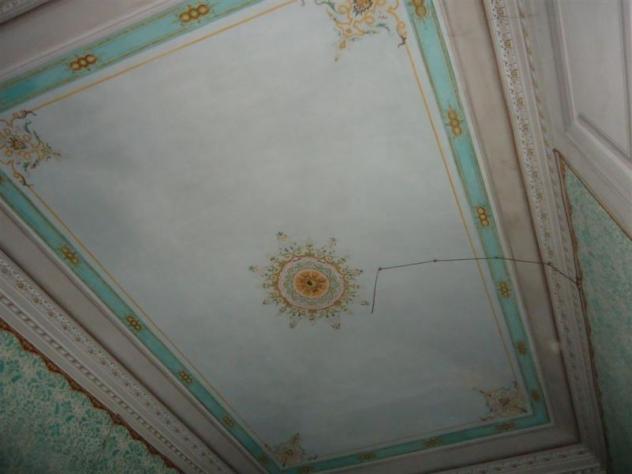 PALAZZO di 30 vani e di 1040 mq (CASTELFIORENTINO) rif. C 150 - Foto 5