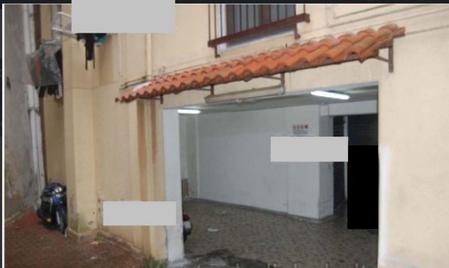Salerno via De Caro– Appartamento + posto auto occasione ASTA - Foto 3