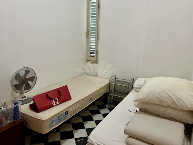 APPARTAMENTO di 8 vani e di 180 mq (PIETRASANTA) rif. 142AF - Foto 18