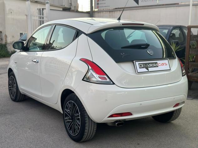 Lancia Ypsilon 1.2 69 CV 5 porte Gold '19 - Foto 3