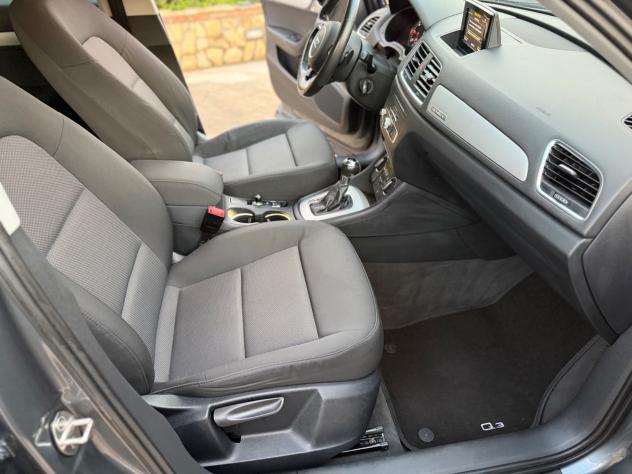 Audi Q3 2.0 TDI 150 CV quattro S tronic Sport - Foto 10