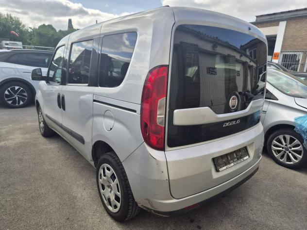 Fiat Doblo Dobl1.4 T-Jet 16V Easy 120Cv - Foto 2