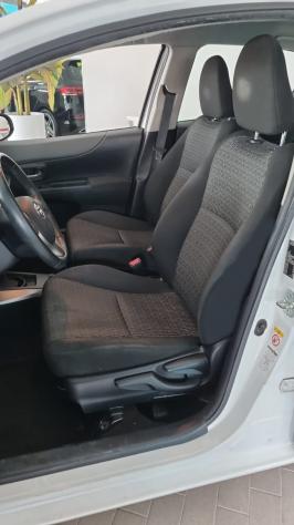 Toyota Yaris 1.4 D-4D 5 porte Lounge - Foto 6