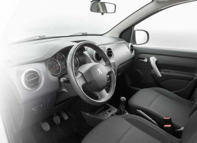 PEUGEOT 208 1° serie PureTech 82 5 porte Allure rif. 23453990 - Foto 8