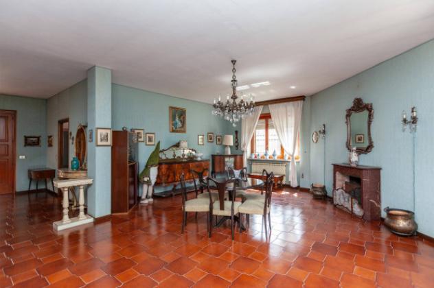 Villa di 400 m² con più di 5 locali e box auto doppio in vendita a Castiglione Torinese - Foto 8