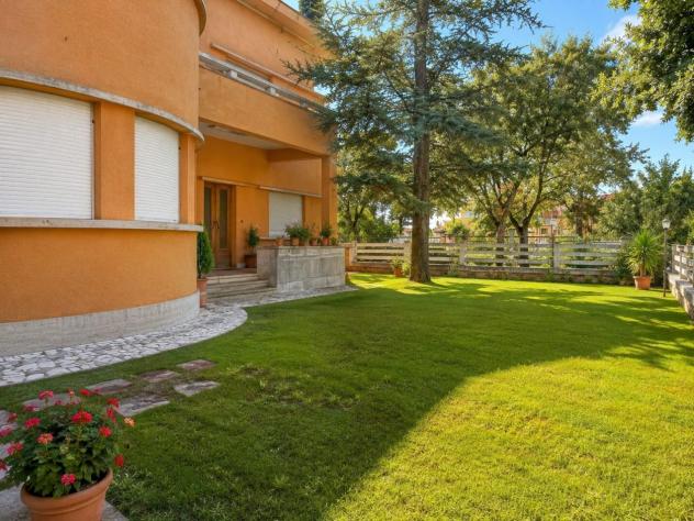 Appartamento in vendita a Pomarance 199 mq Rif: 1429177