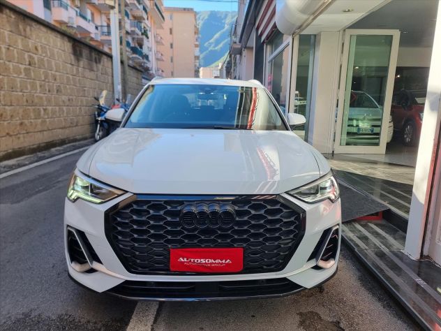 Audi Q3 35 2.0 tdi Advanced s-tronic 150 cv AUTOMATICA