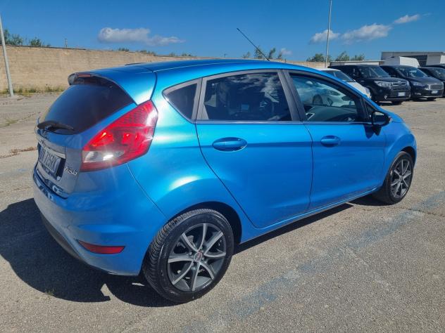 Ford Fiesta 1.4 TDCi 68CV 5 porte Titanium - Foto 4