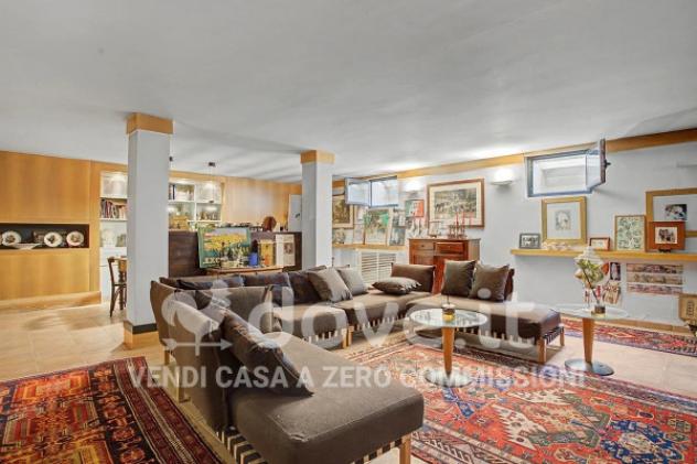 Villa di 220 m² con più di 5 locali e box auto doppio in vendita a Varese - Foto 3