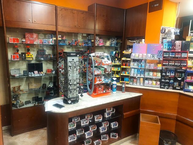 tabaccheria tutti giochi zona centocelle cedo in vendita - Foto 2