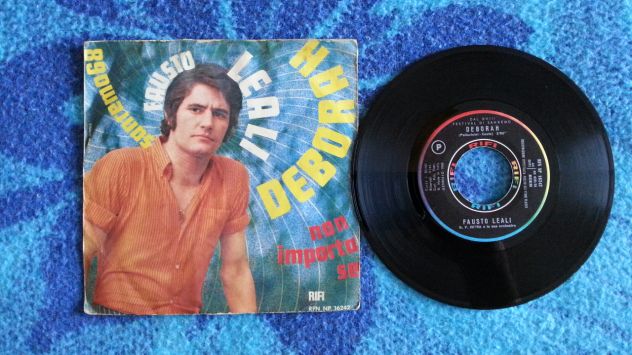 Vecchi 45giri musica artisti anni '60 LOTTO 2 - Foto 3