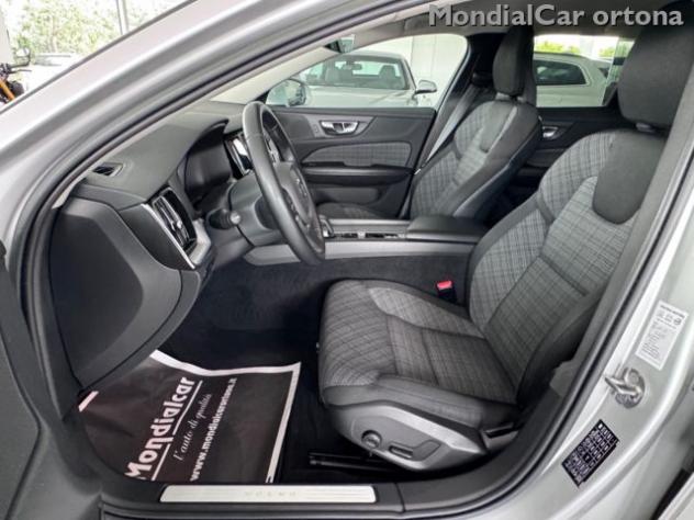 VOLVO V60 B4 (d) automatico Essential rif. 24066570 - Foto 7