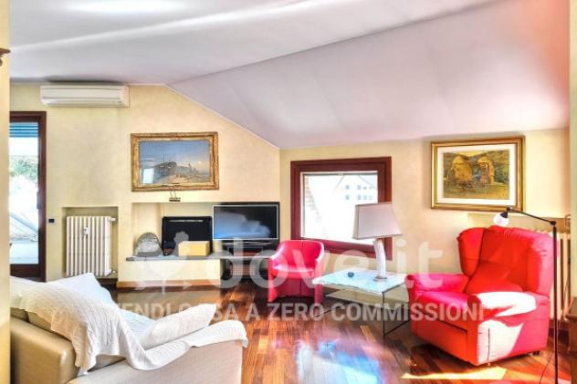 Attico / Mansarda di 140 m² con 3 locali in vendita a Lecco - Foto 6