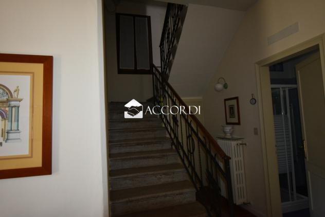 CASA INDIPENDENTE di 5 vani e di 350 mq (TREVISO) rif. MM500_4 - Foto 3