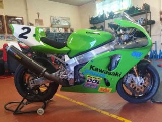 KAWASAKI Ninja 750 ZX-7RR Super Bike Ufficiale SCAMBIO ROLEX rif. 24079599