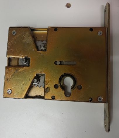 Serratura Quadruplice Destra a spinta per portone Legno ad incasso - Foto 2