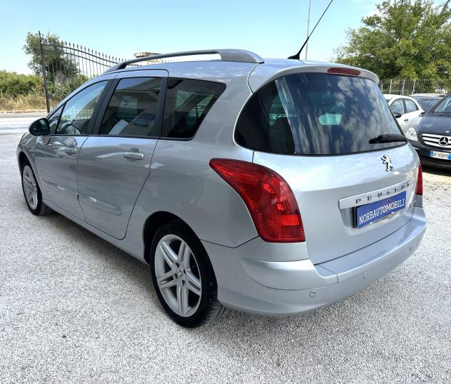 Peugeot 308 1.6 HDi 110CV SW Ciel Garantita - Foto 4