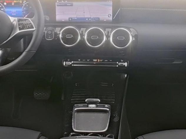 MERCEDES-BENZ A 180 Automatic Progressive Advanced rif. 24058916 - Foto 5
