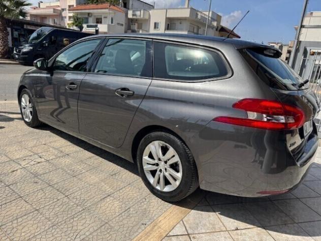 Peugeot 308 BlueHDi 130 S&S SW Navi-Carplay-led-Pdc - Foto 5