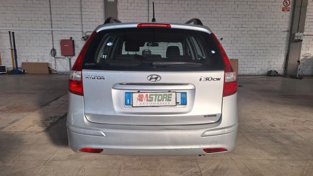 Hyundai i30 CW 1.6 CRDi VGT 16V 90CV - Foto 10