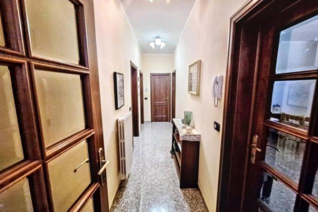 Immobile in asta di 228 m² con più di 5 locali e box auto in vendita a Gualdo Tadino - Foto 20