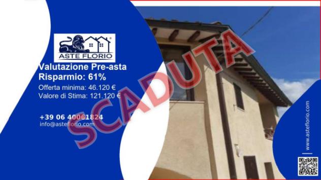Immobile in asta di 151 m² con più di 5 locali e box auto in vendita a Sellano
