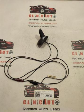 ANTENNA TETTO MERCEDES Classe C S. Wagon W204 2048204075 A2048204075 646811 (07)