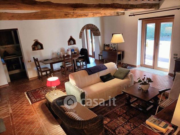 Vendita Rustico casale da 160 mq con giardino con posto auto - Foto 7