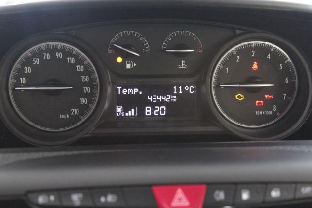 LANCIA - Ypsilon - 1.2 69 CV 5p. GPL Ecochic Ele.Bl - Foto 9