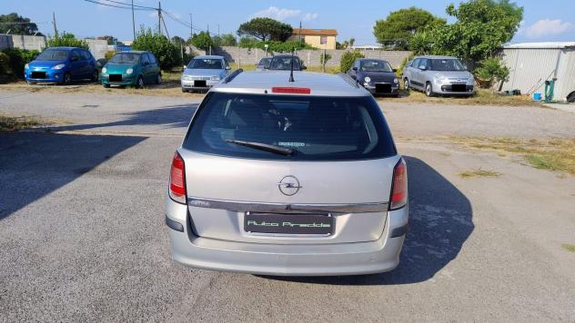 Opel Astra 1.4 16V Twinport Station Wagon - Foto 4