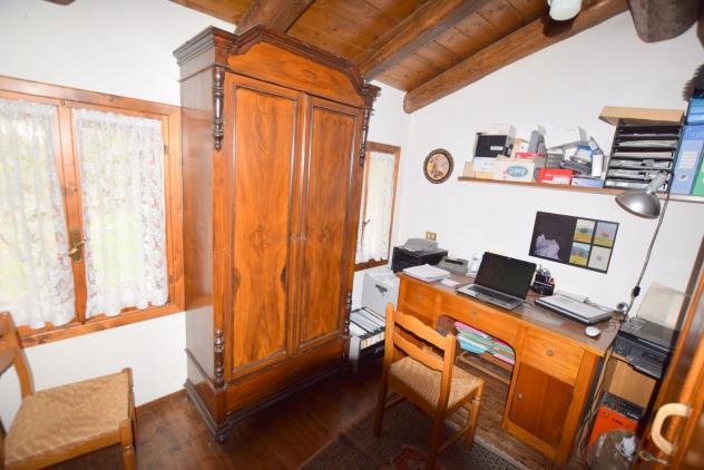 CASA INDIPENDENTE di 3 vani e di 140 mq (CAVASO DEL TOMBA) rif. H54_6 - Foto 16