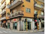 FPETRONI47/49 - VIA GIULIO PETRONI :  LOCALE COMMERCIALE ANGOLARE