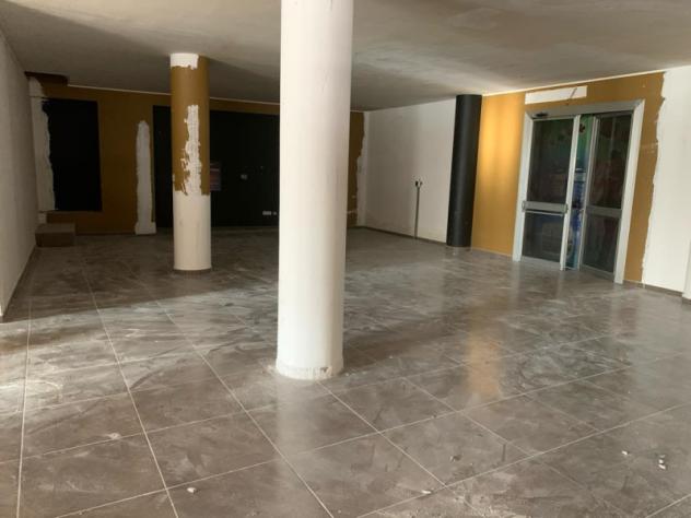 Negozio in Via Nuova Saviano - Foto 2