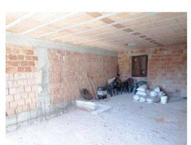 Immobile in asta di 156 m², box auto in vendita a Fratte Rosa - Foto 11