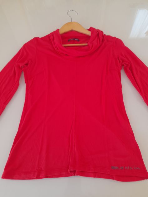 Vendo MAGLIA DONNA COTONE ROSSA MARCA REPLAY - Foto 2