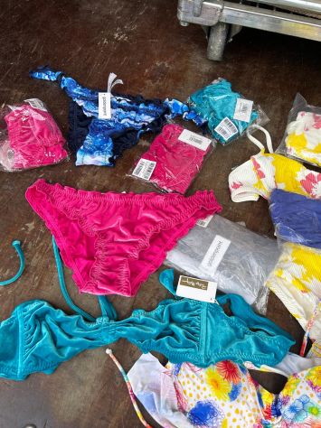 stock costumi abbigliamento