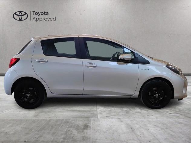 Toyota Yaris 1.5 Hybrid 5 porte Active + CERCHI IN LEGA AREA C FREE - Foto 5