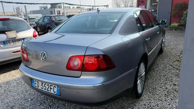 Volkswagen Phaeton 3.0/240 V6 TDI DPF 4mot. tip. 5 posti - Foto 6