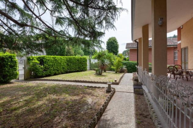 Villa di 400 m² con più di 5 locali e box auto doppio in vendita a Castiglione Torinese - Foto 4