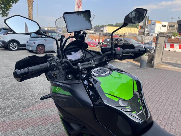 Kawasaki Versys 650 allestimento Tourer pochi km - Foto 4