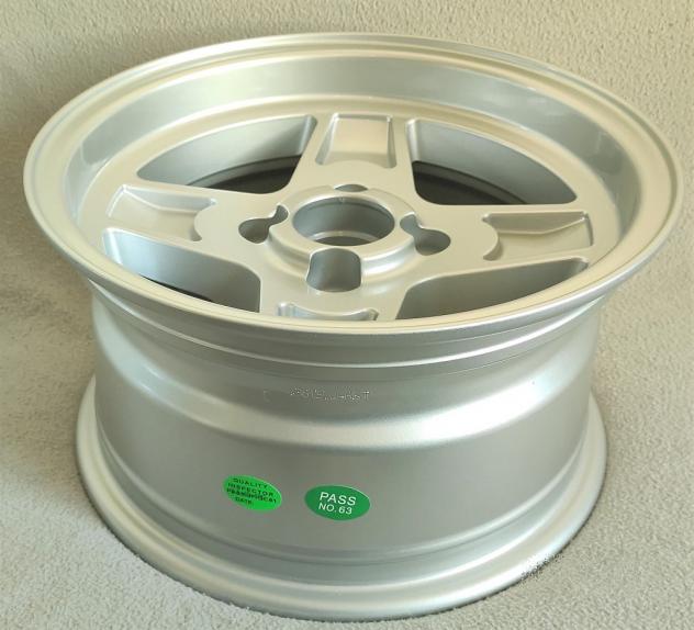 Campagnolo stellone 7x13 et10 4x98 Fiat 124 128 - Foto 3